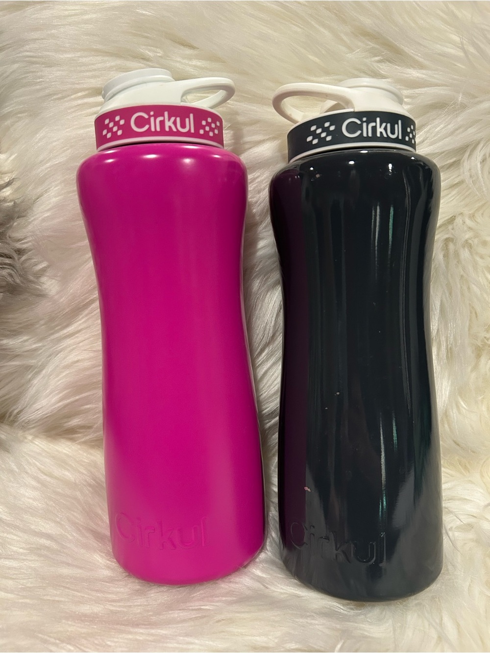 Cirkul Water Bottle Duo - Pink & Charcoal 32 oz. - Picture 2 of 5